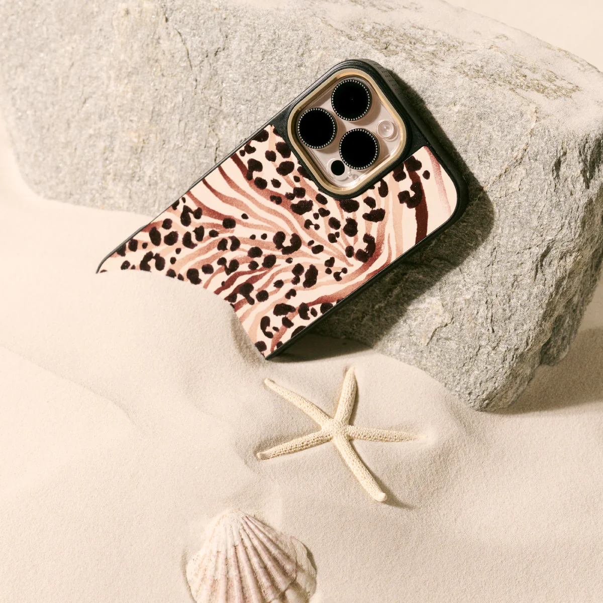 Bare - iPhone 16 Pro Max Case