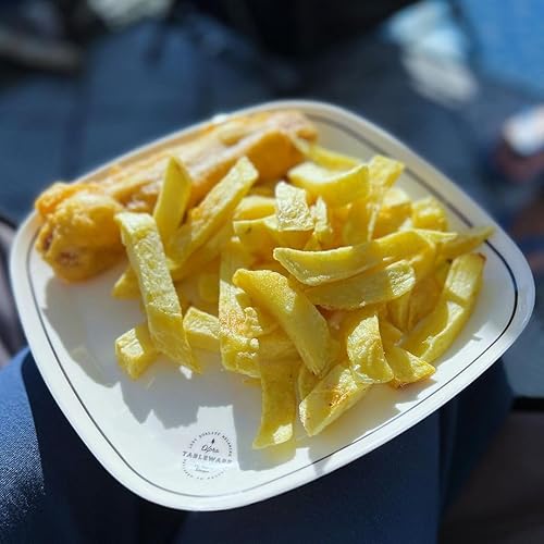 OLPRO Signature Camping Tafelservice – 8-teiliges Kunststoff-Teller, Schüssel, Becher-Set für 2 Personen – leichtes Campinggeschirr für Erwachsene & Kinder, spülmaschinenfest, ideal für Picknicks