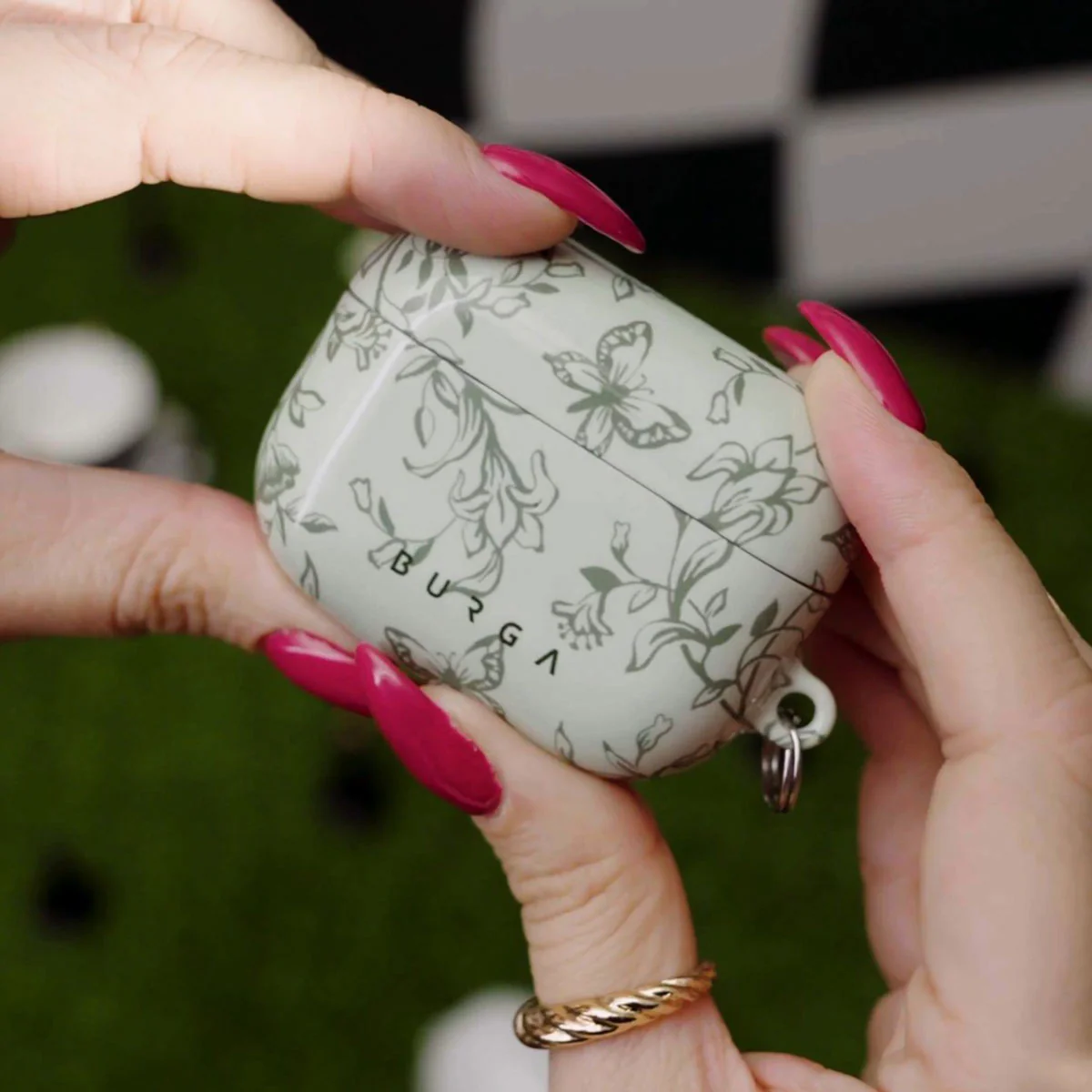 Rabbit Hole - AirPods 3 Case