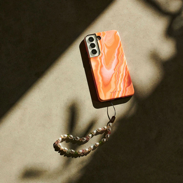 Retro Glow - iPhone 16 Pro Max Case