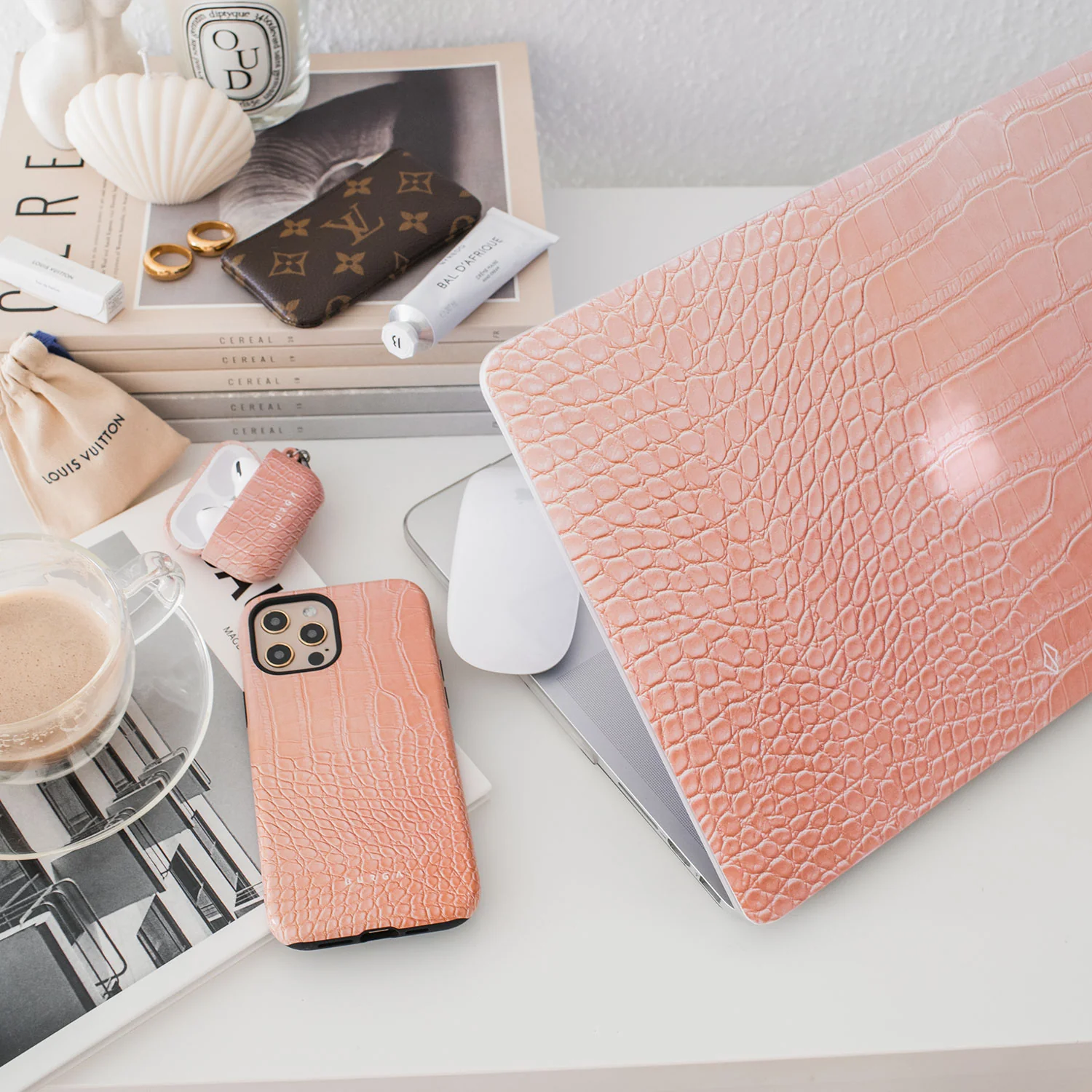 Pink Croco - Macbook Case